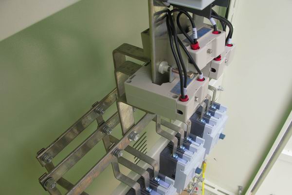 富文镇控制箱-3683讲讲控制箱的使用特点